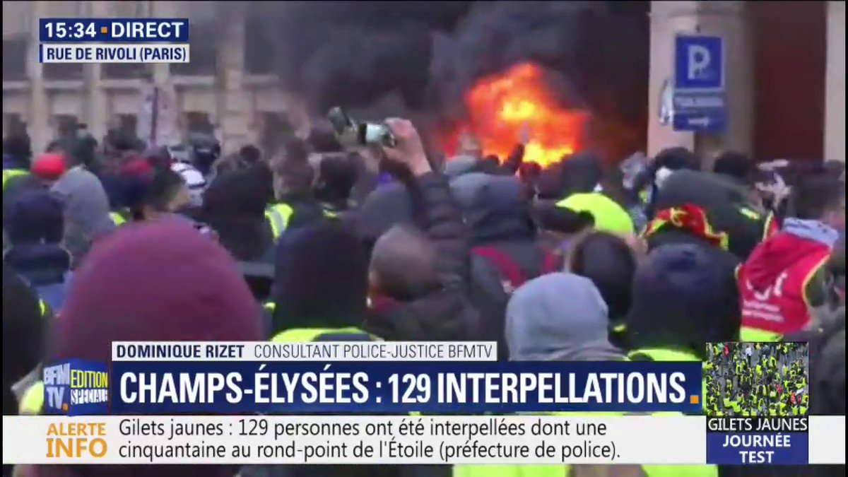 Strikes In Paris A Car Burned At Rue De Rivoli Paris île