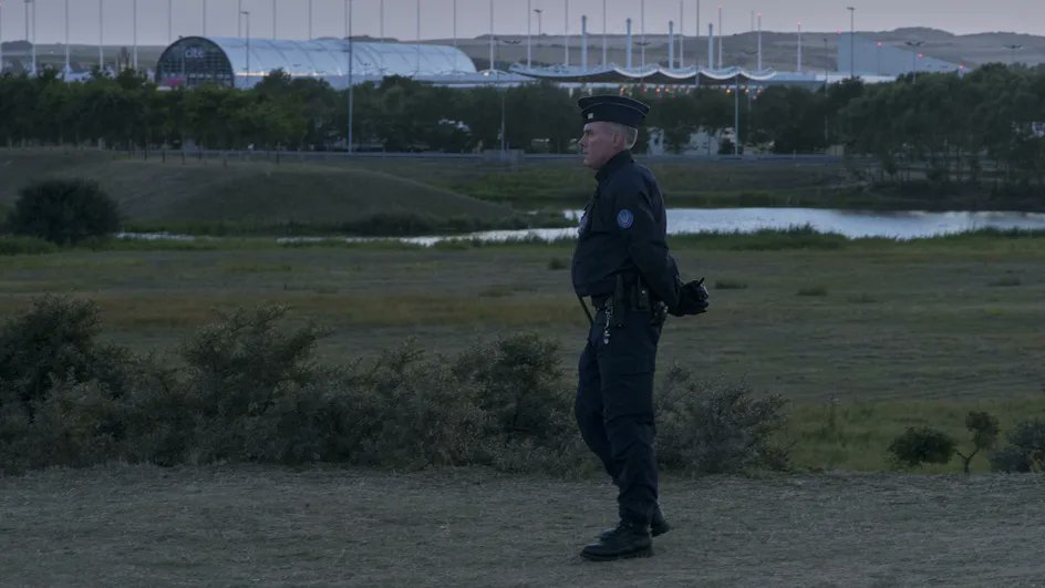 Calais : quinze policiers hospitalisés après des affrontements entre CRS et migrants