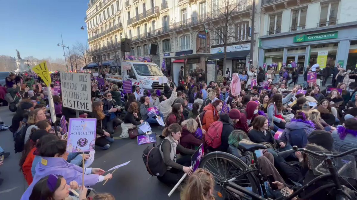 Paris - Demonstration for women's rights. March 8: Giant sit-in at 3:40 p.m., the time when for the same job, women start working for free