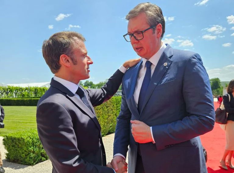 Vučić in Paris with Macron - talks and numerous topics of great importance for Serbia
