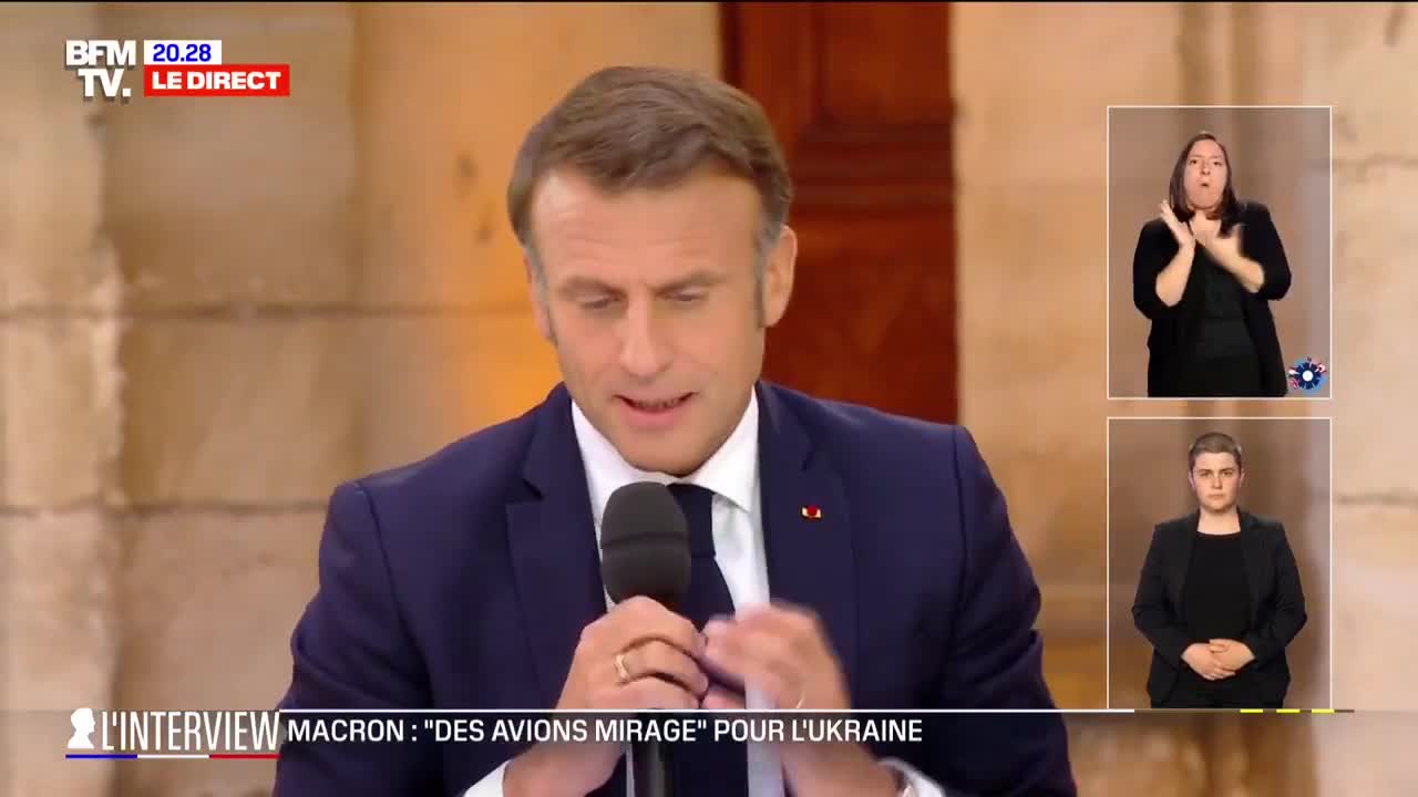 Emmanuel Macron: Since the first day, the Russians have threatened. We are organized to face all risks