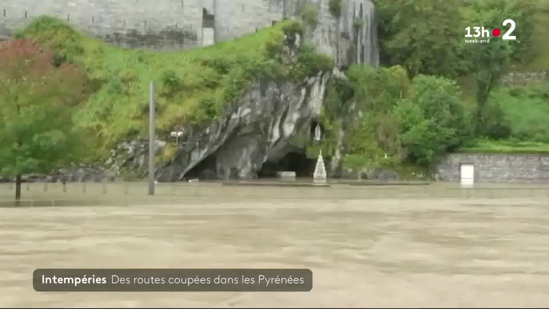 El mal tiempo azotó los Pirineos durante la noche del viernes 6 al sábado 7 de septiembre. En los Altos Pirineos, en Lourdes, la gruta del santuario está incluso bajo el agua.