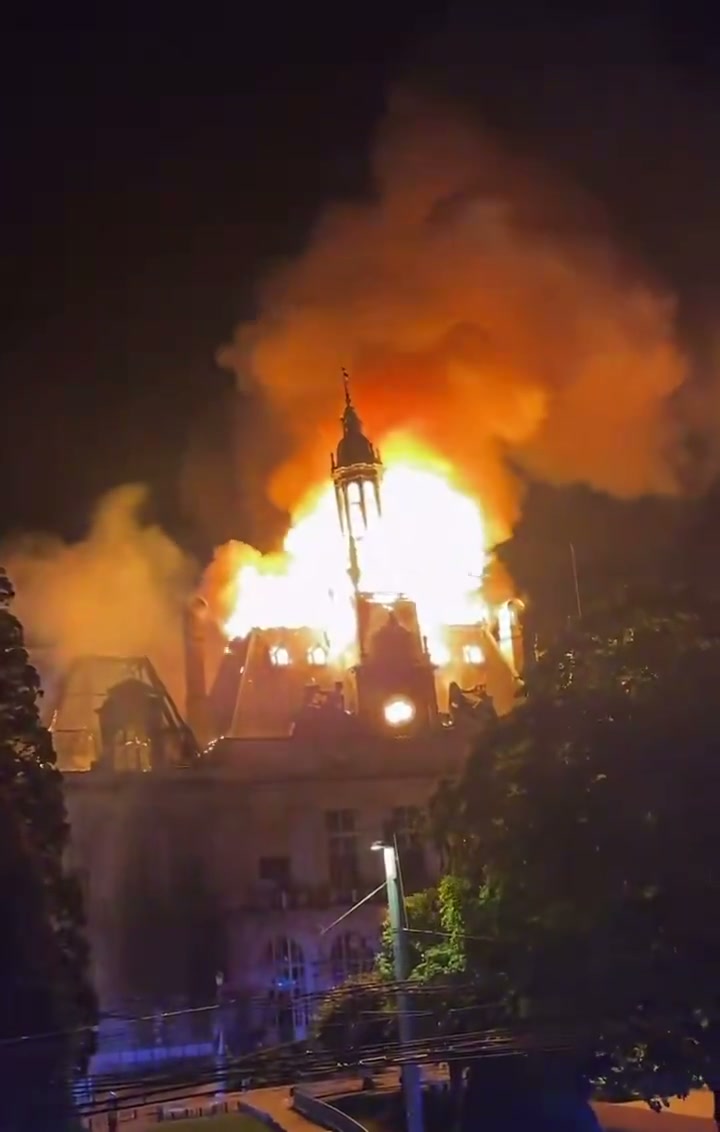 France: The bell tower of Limoges City Hall has collapsed after a major fire engulfed the historic building during protests. The landmark, inaugurated in 1883, was over 140 years old.